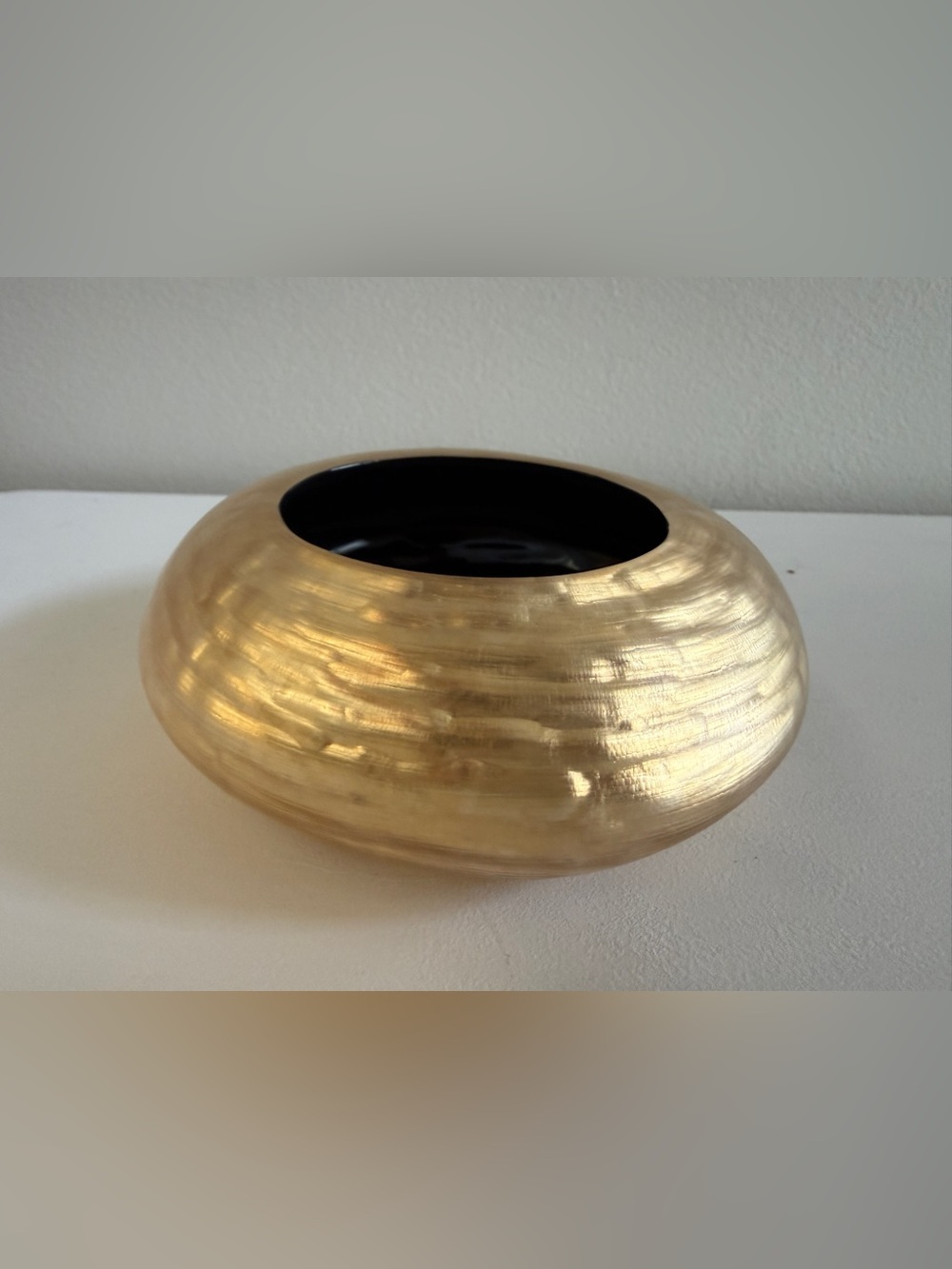 ALEXIS BITTAR Large Puffy Lucite Bangle Bracelet - Gold (M/L)